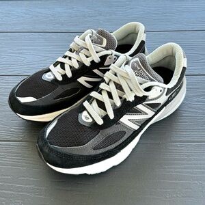 New Balance 990v6 Women's